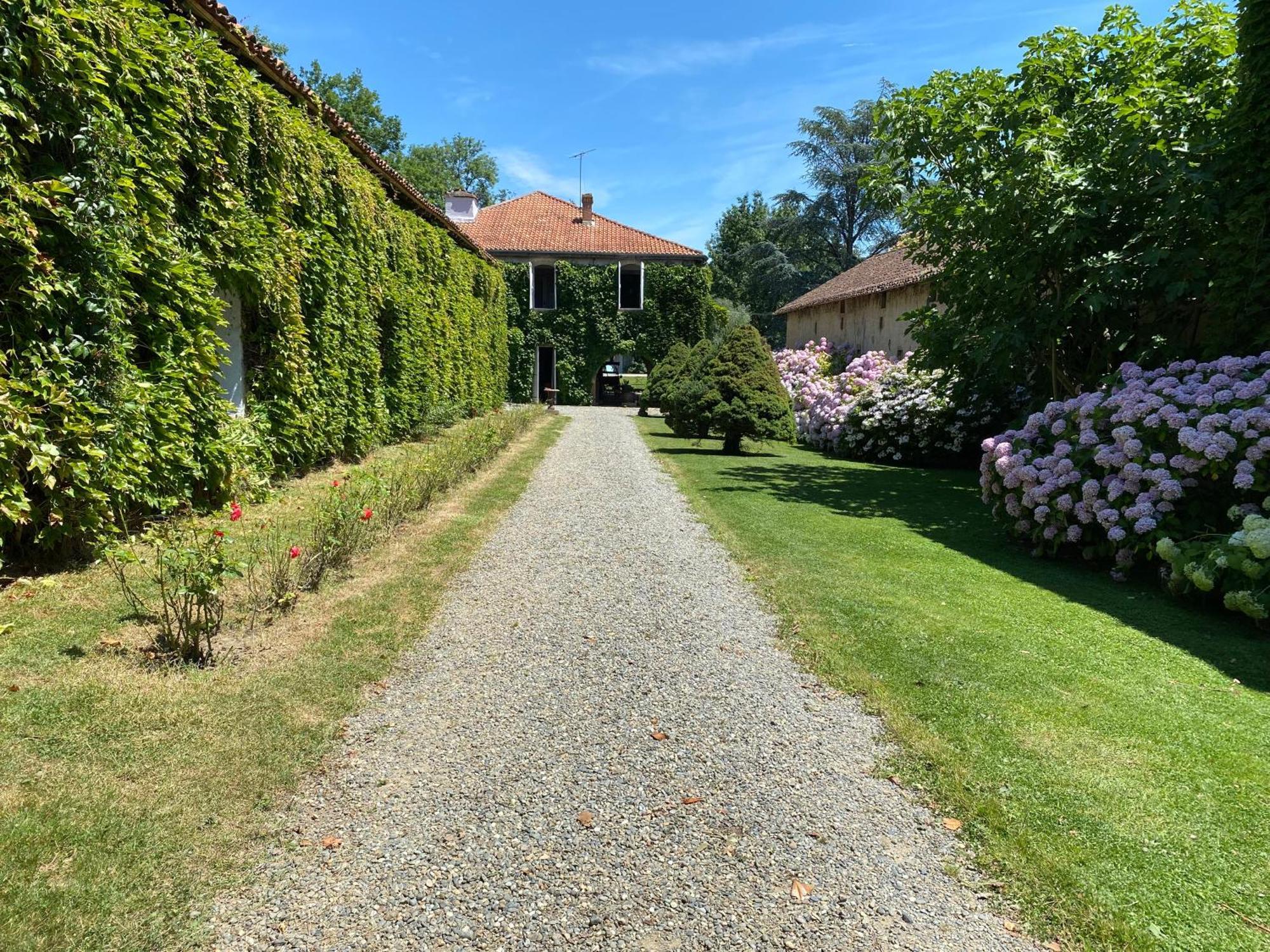 La Seigneurie De Tillac Exterior foto
